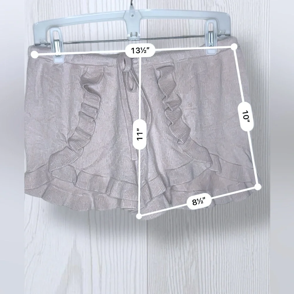 LEMON Women’s Ruffle Shorts - Picture 5 of 7